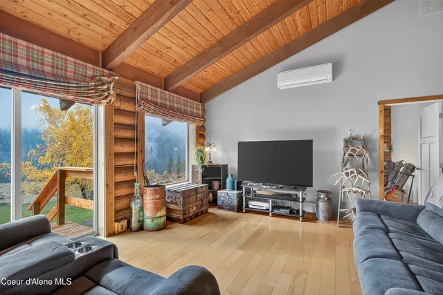 $660,000 | 1383 Cedar Ridge Road, Kendrick, ID 83537