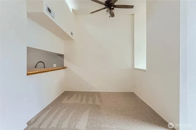 $375,000 | 7435 Old Redmond Road, Unit 325, Redmond, WA 98052