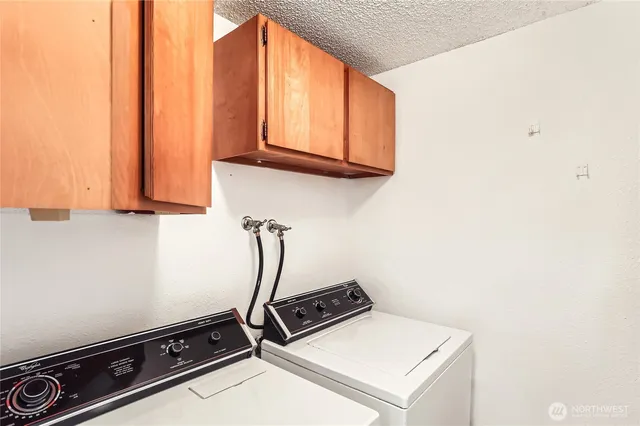 $375,000 | 7435 Old Redmond Road, Unit 325, Redmond, WA 98052