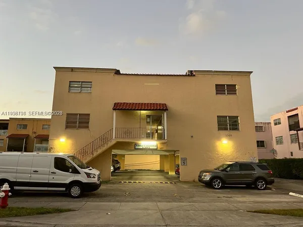 a car parked in front of a building