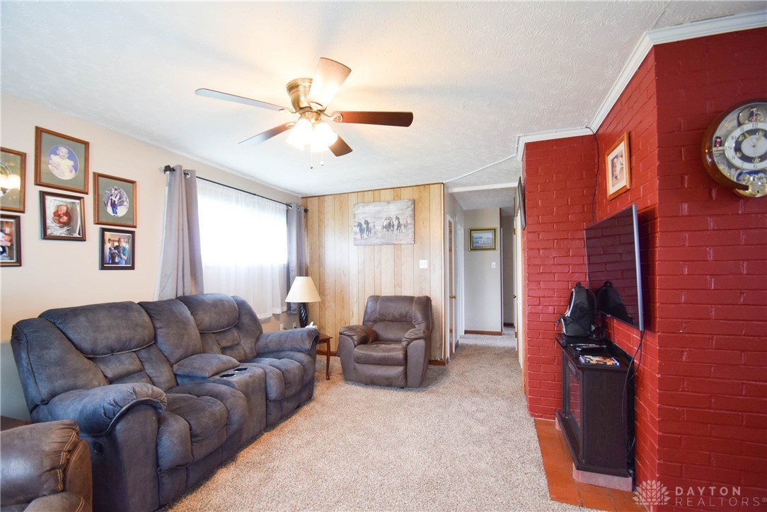 2028 Tanager Road Springfield, OH 45505 - Photo 5 of 27 Gallery Image 5