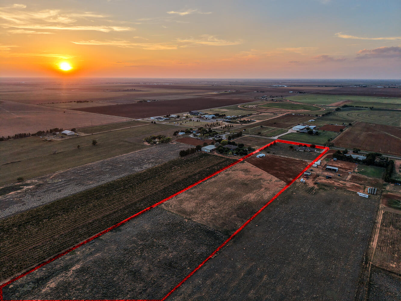 10025 Woodrow Road Ropesville, TX 79358 - Photo 47 of 78 Spectacular Sunsets!