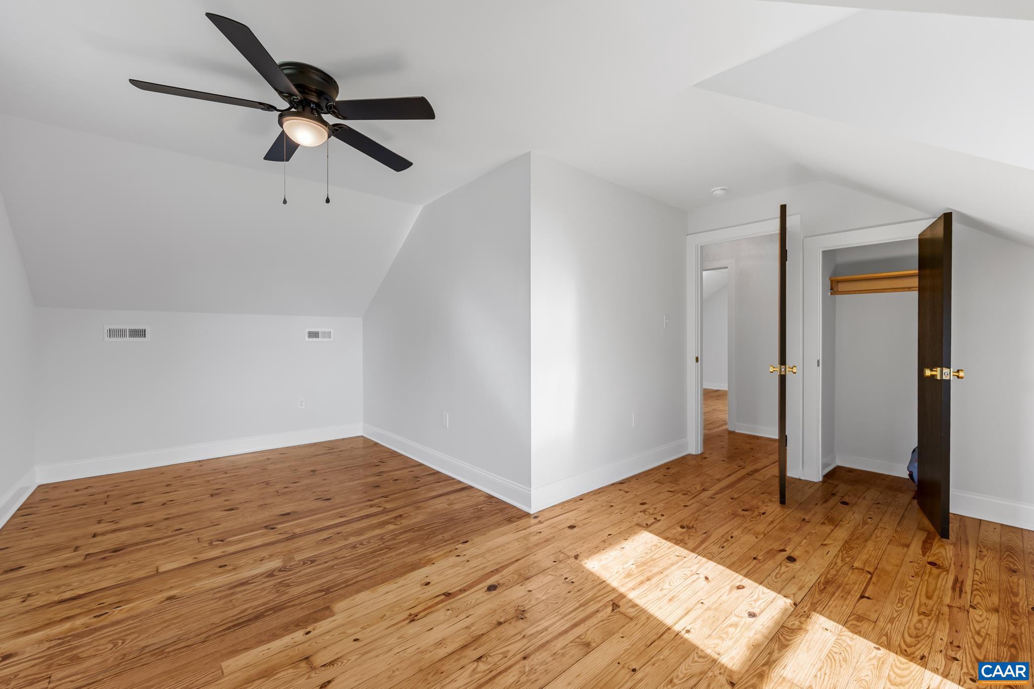 2733 Cedar Lane Road Kents Store, VA 23084 - Photo 36 of 43