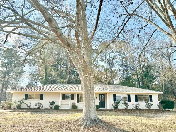 $249,900 | 1002 Mark Drive, Mendenhall, MS 39114