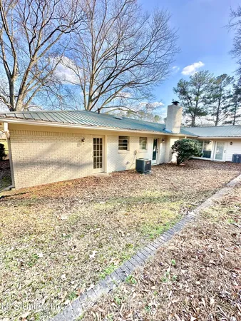 $249,900 | 1002 Mark Drive, Mendenhall, MS 39114