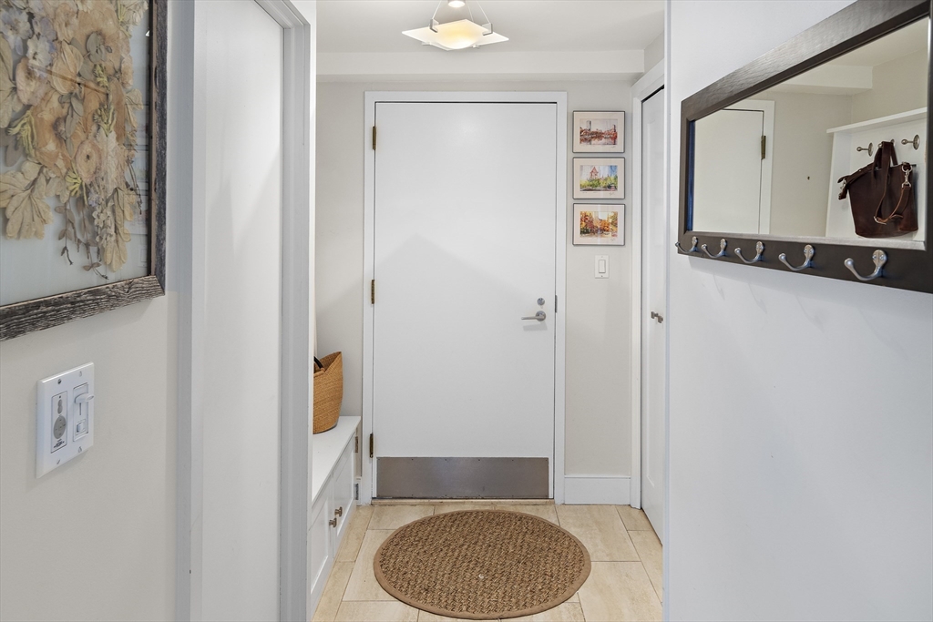 42 8th Street, Unit 5514 Boston, MA 02129 - Photo 25 of 38 a bathroom with a toilet