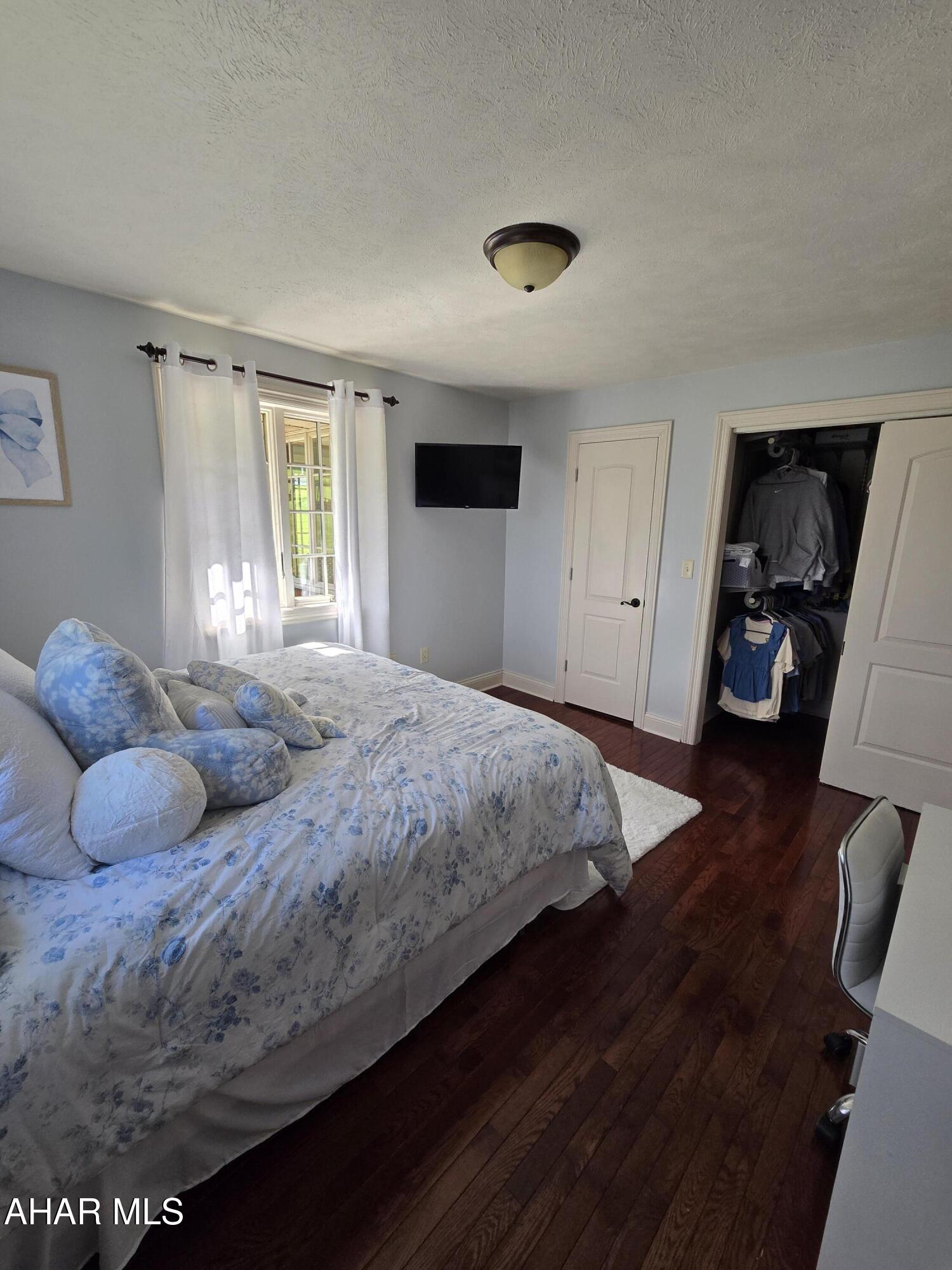 1529 Cardiff Road Nanty Glo, PA 15943 - Photo 8 of 27