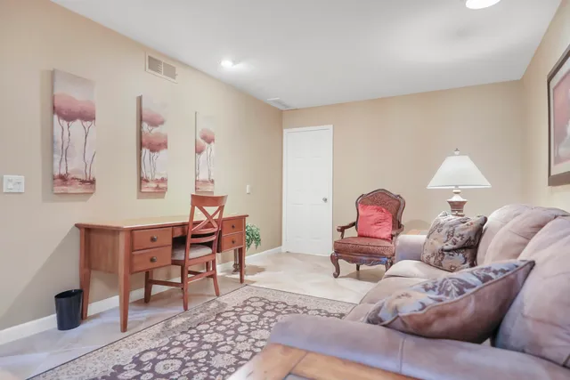 $575,000 | 241 Bouquet Canyon Drive, Palm Desert, CA 92211