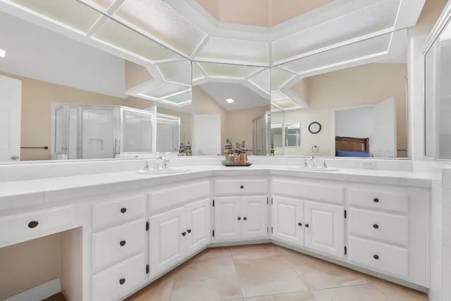 $575,000 | 241 Bouquet Canyon Drive, Palm Desert, CA 92211