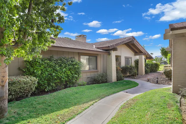 $575,000 | 241 Bouquet Canyon Drive, Palm Desert, CA 92211