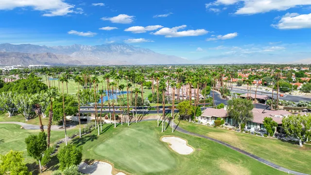 $575,000 | 241 Bouquet Canyon Drive, Palm Desert, CA 92211