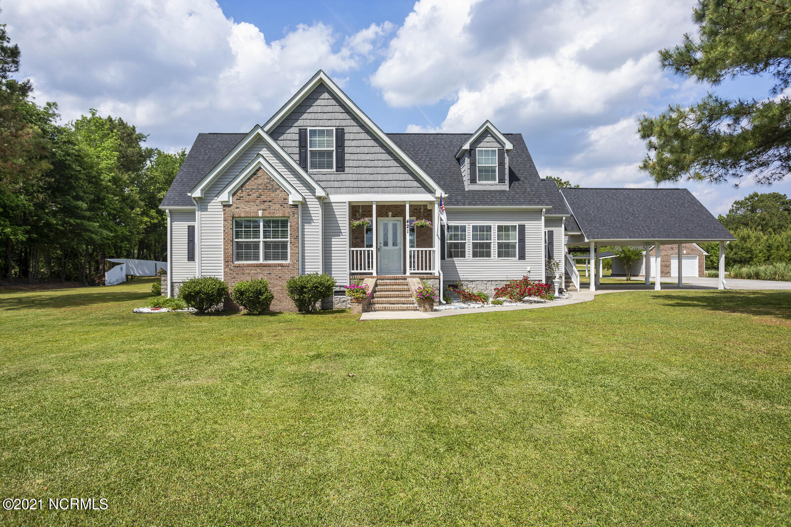 421 Jackson Store Road Beulaville, NC 28518 - Photo 1 of 99 Front View