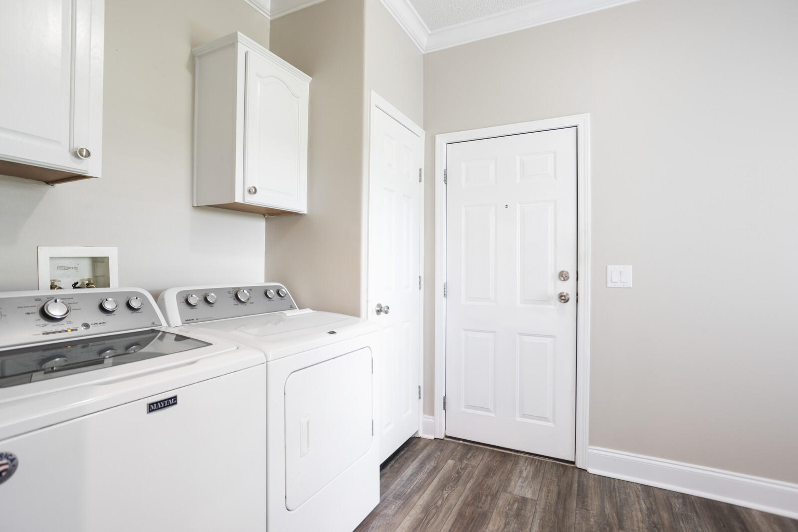 421 Jackson Store Road Beulaville, NC 28518 - Photo 18 of 99 Laundry/Mud Room