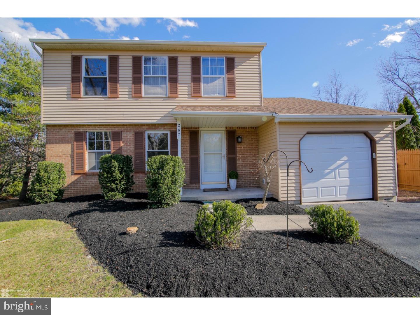 267 Twining Road Lansdale, PA 19446 - Photo 3 of 25 Gallery Image 3