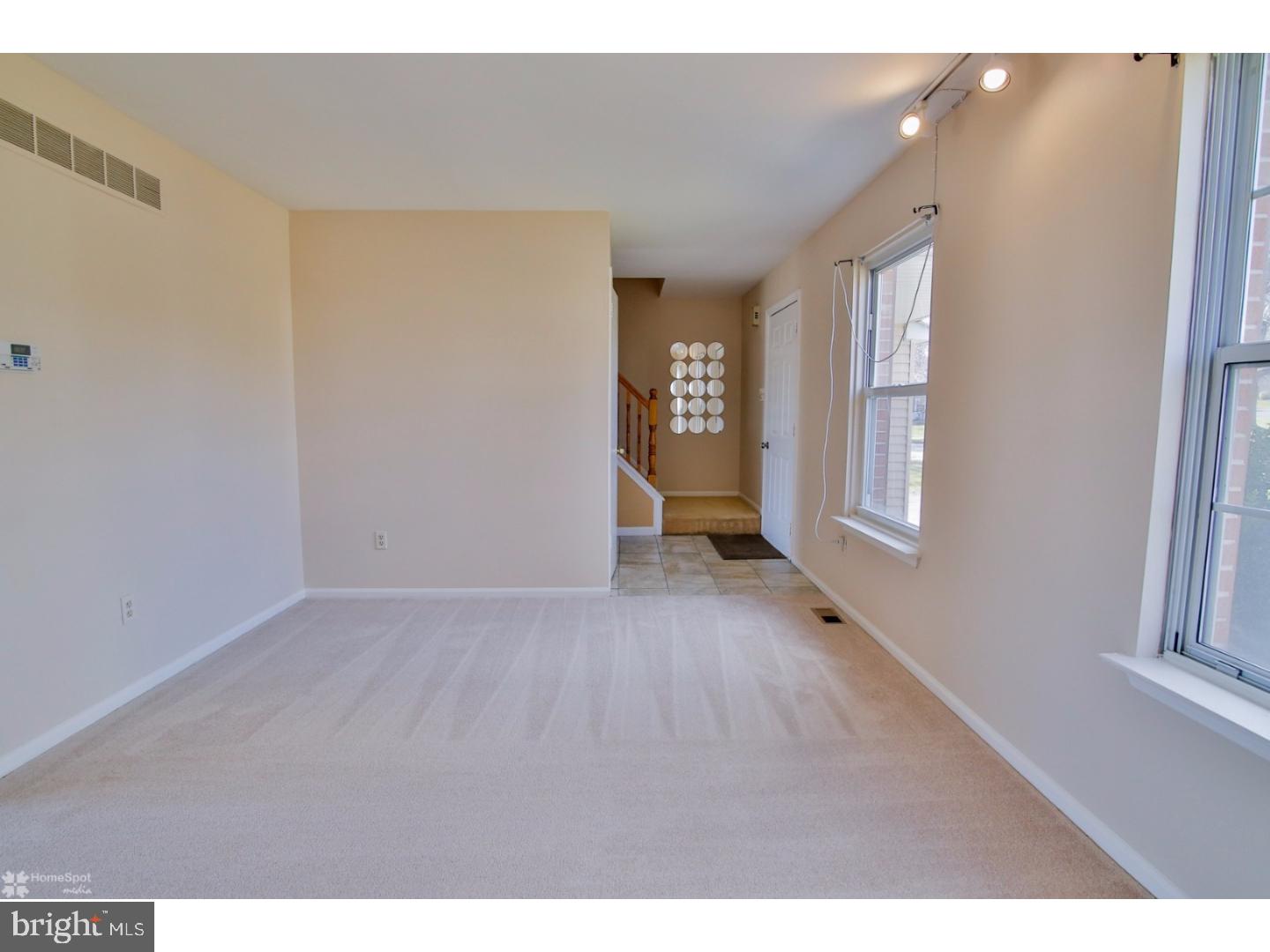 267 Twining Road Lansdale, PA 19446 - Photo 9 of 25 Gallery Image 9