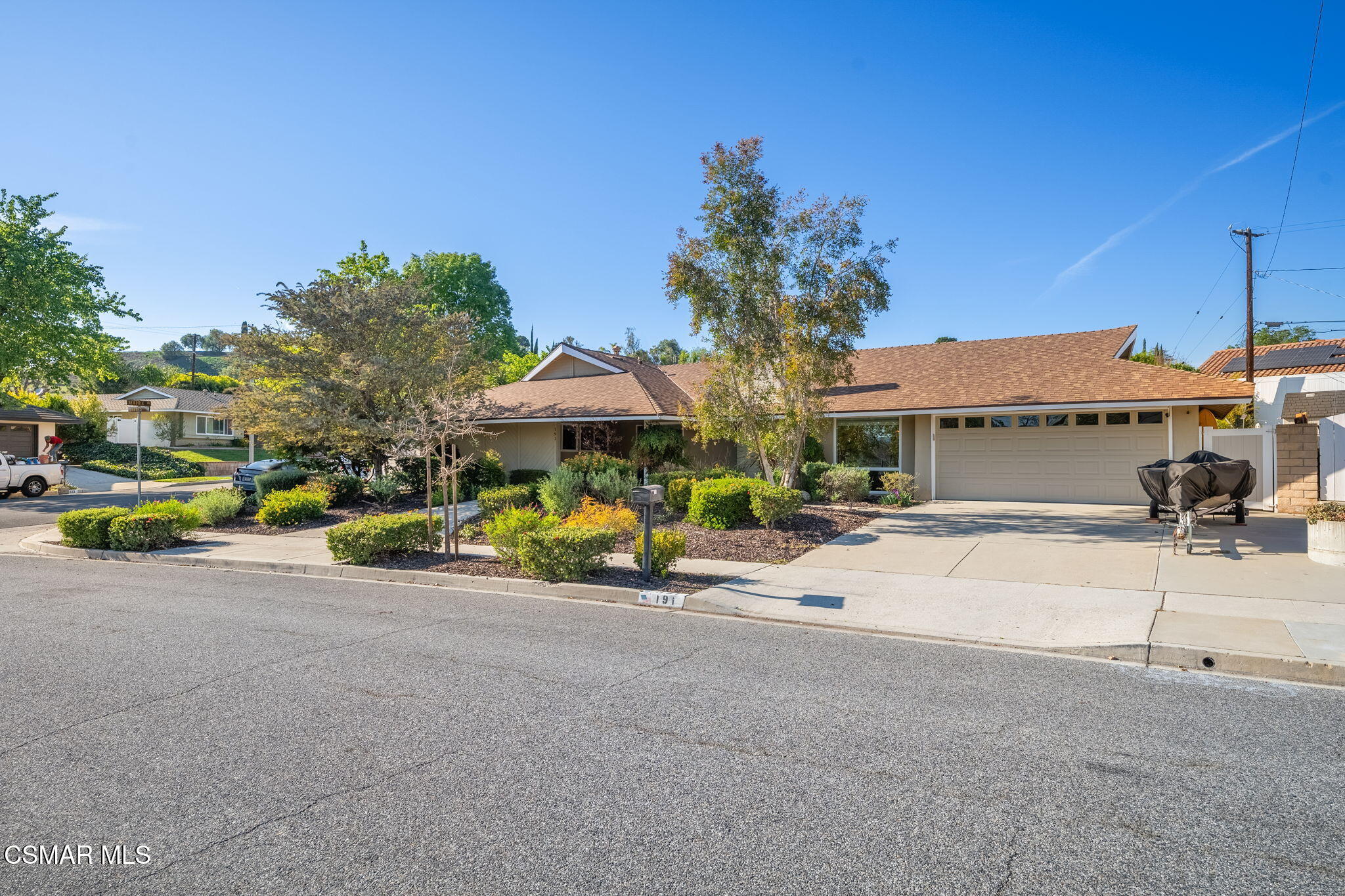 27-web-or-mls-191-thames-st