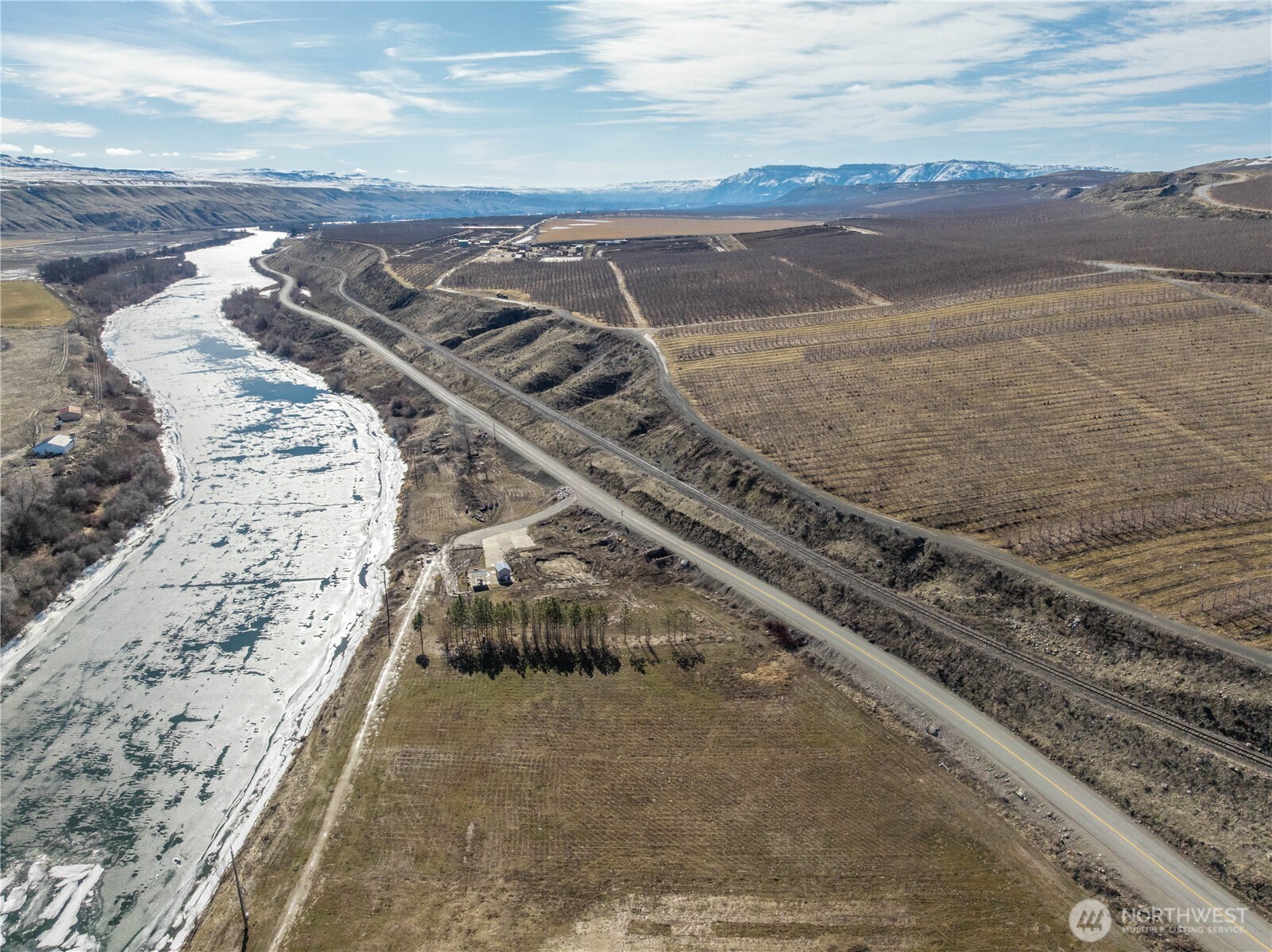 626 Monse River Road Brewster, WA 98812 - Photo 5 of 40
