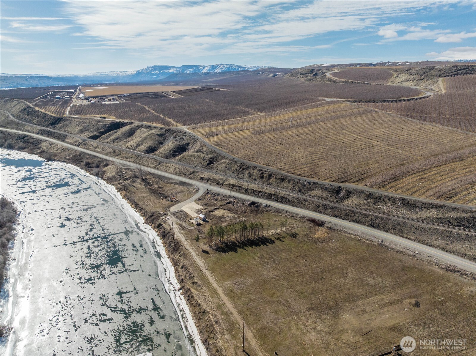 626 Monse River Road Brewster, WA 98812 - Photo 10 of 40 a view of an ocean beach
