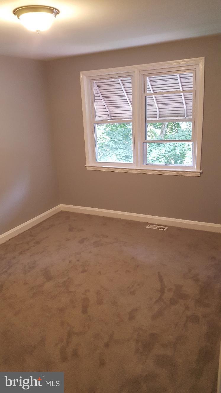 4270 Rokeby Road Baltimore, MD 21229 - Photo 13 of 22 Bedroom (Master)