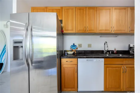 $425,000 | 1720 Huna Street, Unit B510, Honolulu, HI 96817