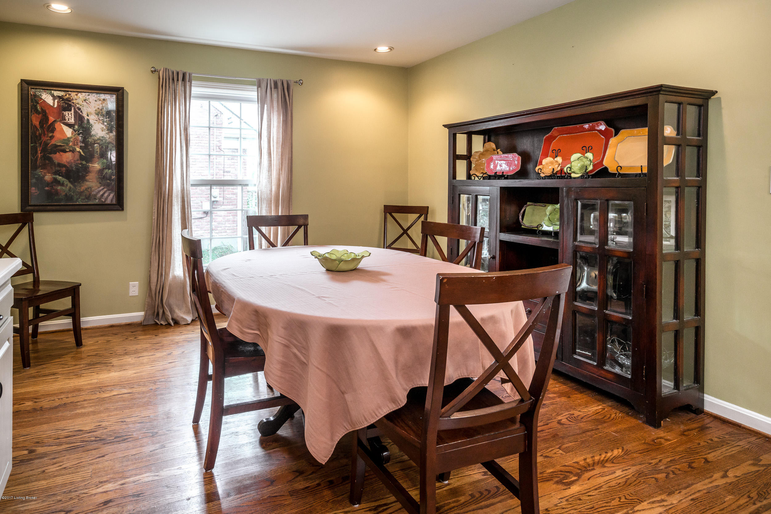 4618 Beaver Road Louisville, KY 40207 - Photo 12 of 44 12 Dining Area
