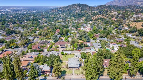 $1,900,000 | 425 North Canyon Boulevard, Monrovia, CA 91016