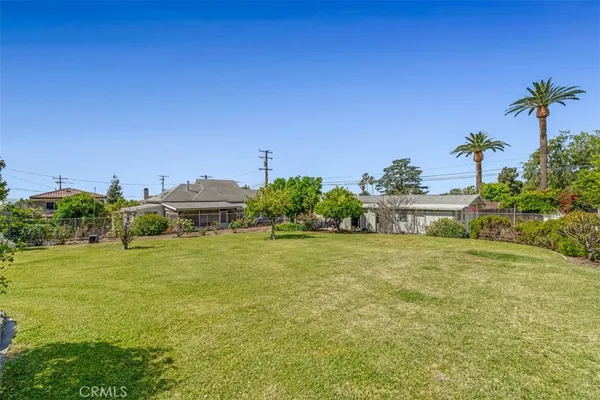 $1,900,000 | 425 North Canyon Boulevard, Monrovia, CA 91016