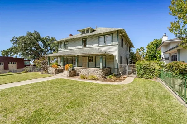 $1,900,000 | 425 North Canyon Boulevard, Monrovia, CA 91016