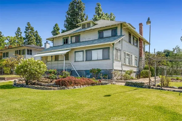 $1,900,000 | 425 North Canyon Boulevard, Monrovia, CA 91016