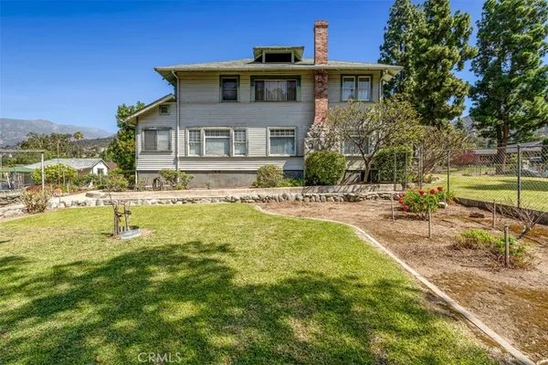 $1,900,000 | 425 North Canyon Boulevard, Monrovia, CA 91016
