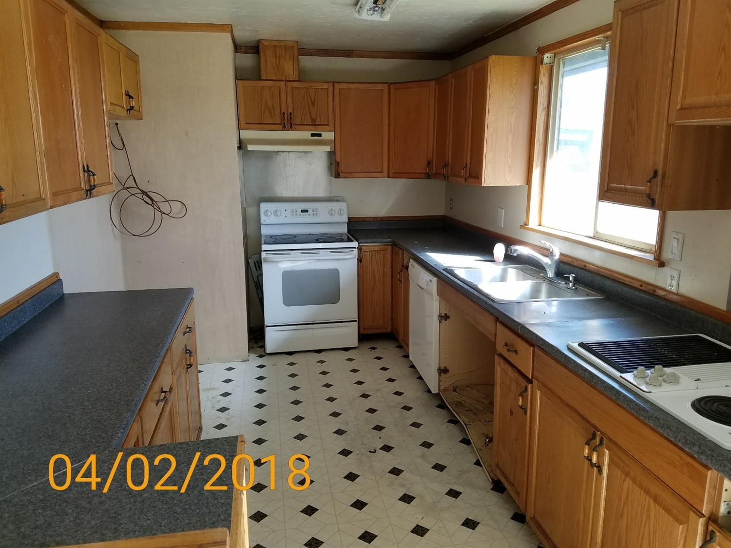 8171 Blackwell Road Central Point, OR 97502 - Photo 4 of 5 Additional Photo