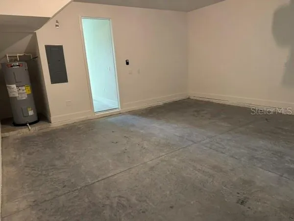 $2,800 | 5654 Westview Park Drive, Winter Garden, FL 34787