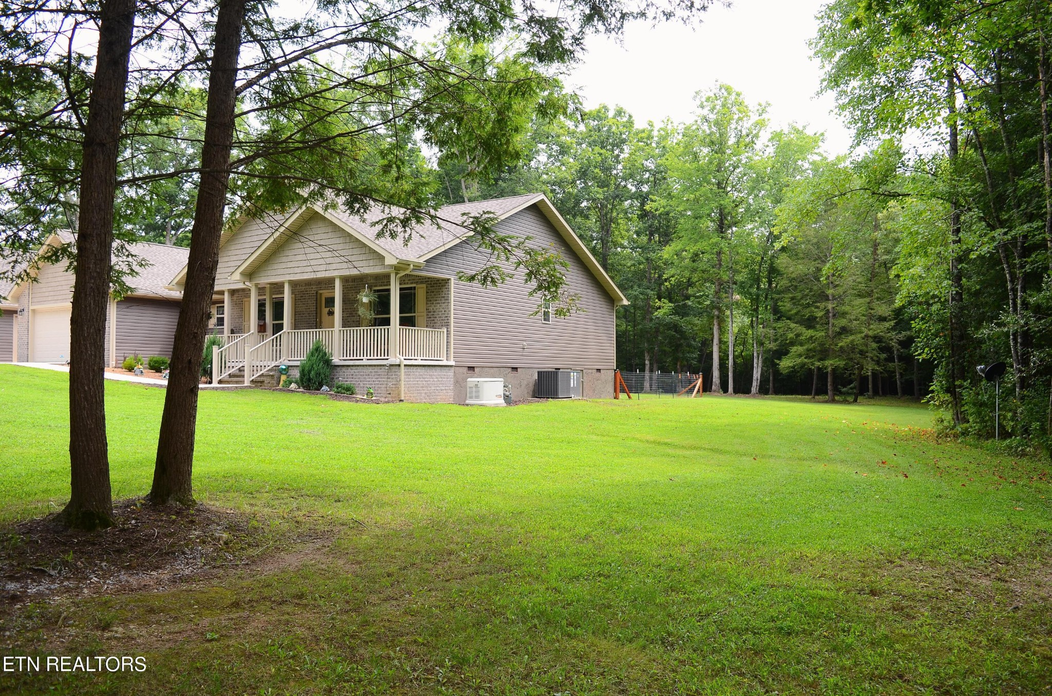 278 Falling Leaf Road Jamestown, TN 38556 - Photo 4 of 41 Gallery Image 4