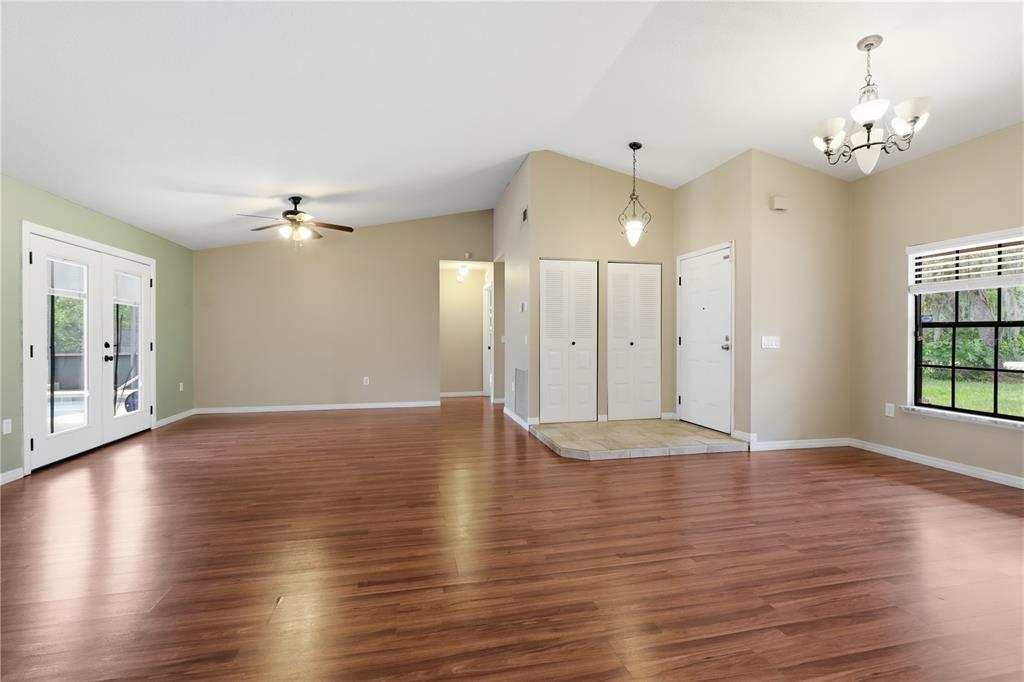 346 Riviera Drive DeBary, FL 32713 - Photo 9 of 52
