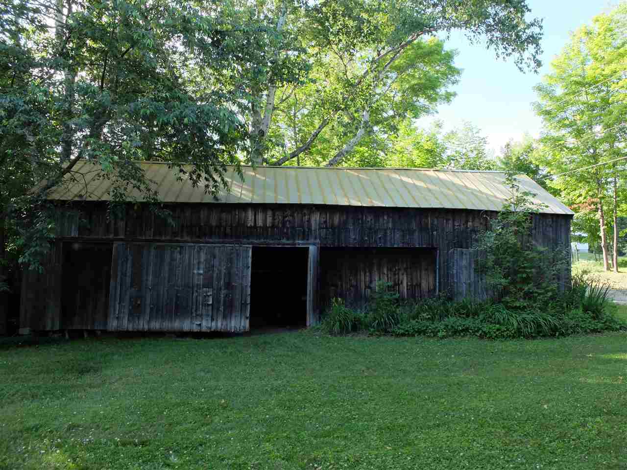 147 Macks Mountain Road Peacham, VT 05046 - Photo 33 of 35