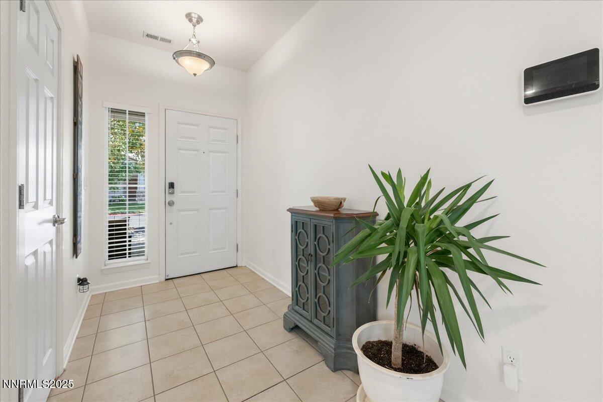 535 Little Sorrel Court Reno, NV 89521 - Photo 6 of 37 06-DSC_2803