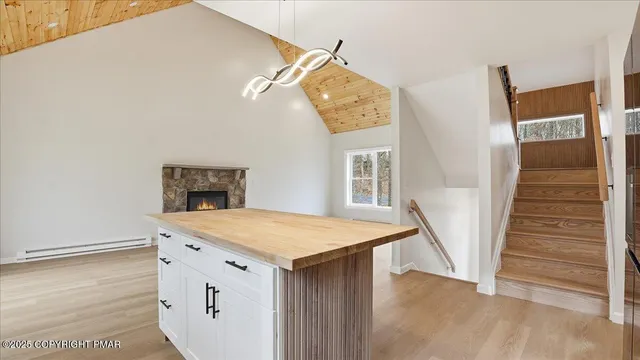 $359,900 | 45 Tamarack Terrace, Albrightsville, PA 18210