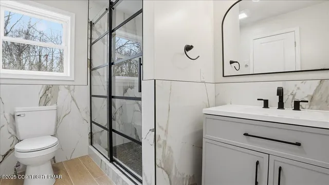 $359,900 | 45 Tamarack Terrace, Albrightsville, PA 18210