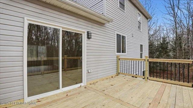 $359,900 | 45 Tamarack Terrace, Albrightsville, PA 18210