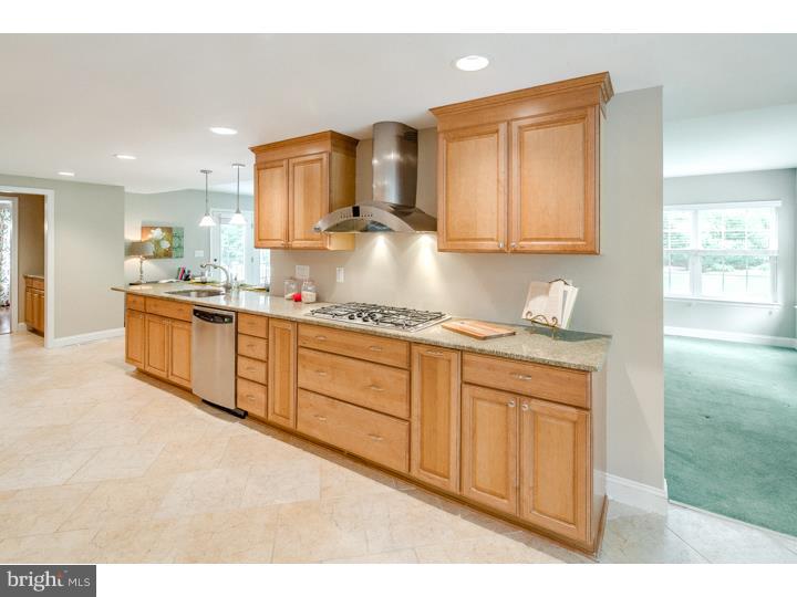 124 Pearl Croft Road Cherry Hill, NJ 08034 - Photo 8 of 25