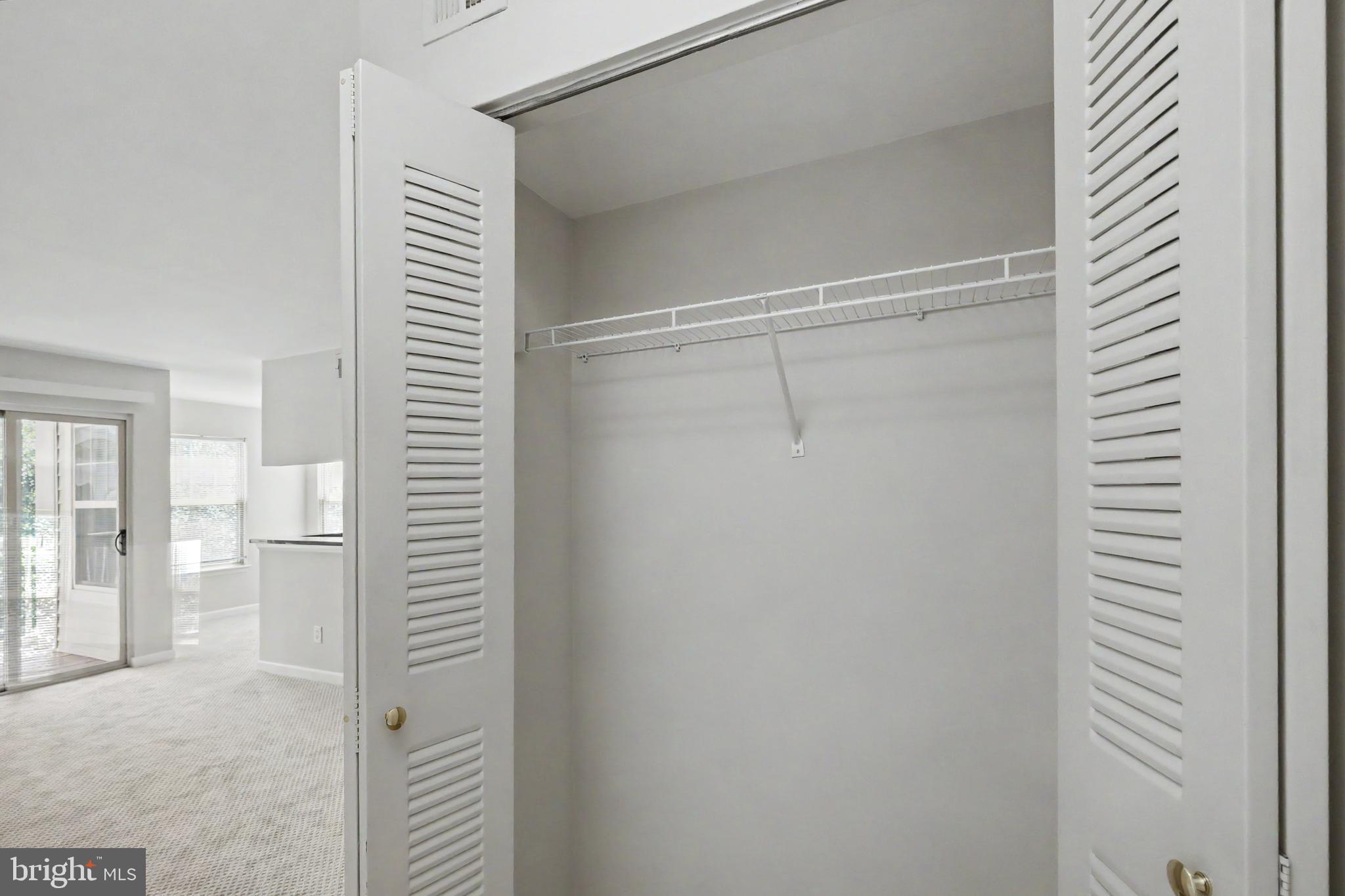 1727 Ascot Way, Unit 1727G Reston, VA 20190 - Photo 26 of 33 Gallery Image 26