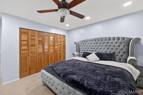 $330,000 | 1601 Country Hill Lane, Ballwin, MO 63021