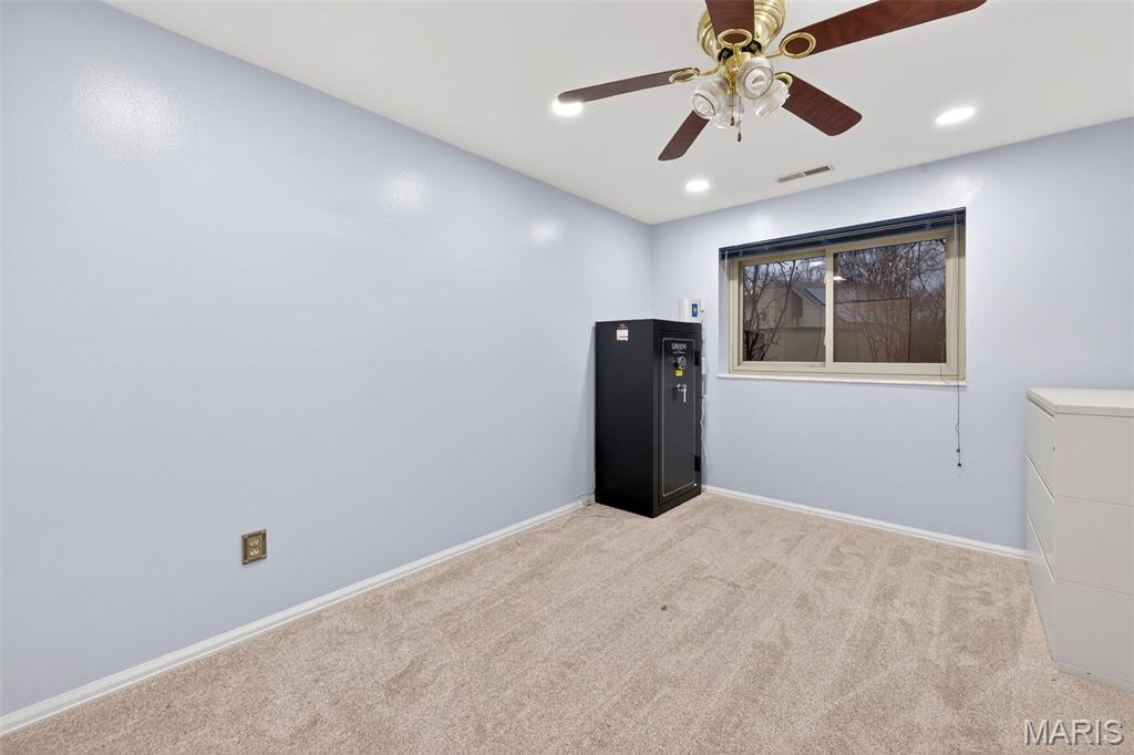1601 Country Hill Lane Ballwin, MO 63021 - Photo 29 of 41