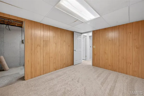 $330,000 | 1601 Country Hill Lane, Ballwin, MO 63021