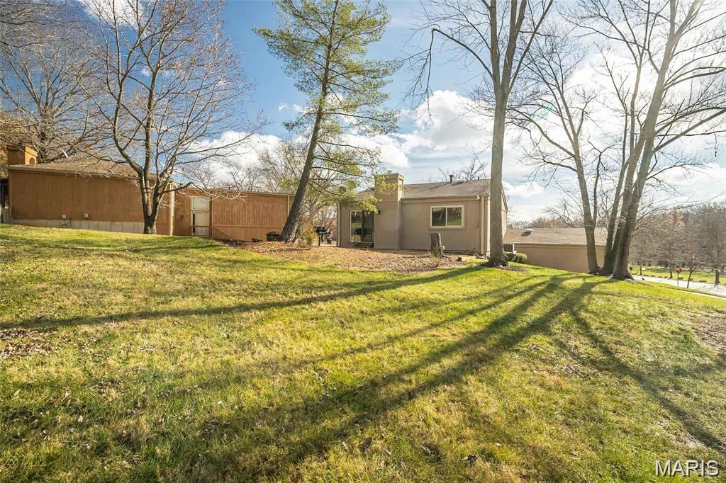 1601 Country Hill Lane Ballwin, MO 63021 - Photo 38 of 41