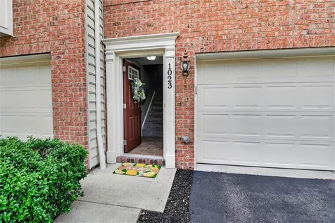 $349,900 | 1023 Grey Fox Circle, Bridgeville, PA 15017
