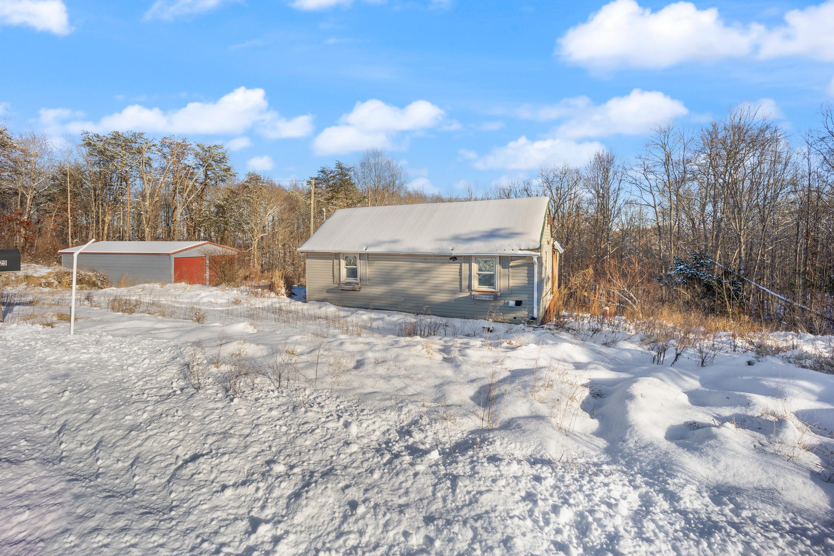 3029 Providence Road Somerset, KY 42501 - Photo 2 of 28 542A4084