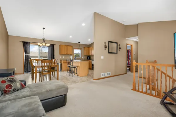$369,900 | 615 Dillon Avenue North, Montrose, MN 55363