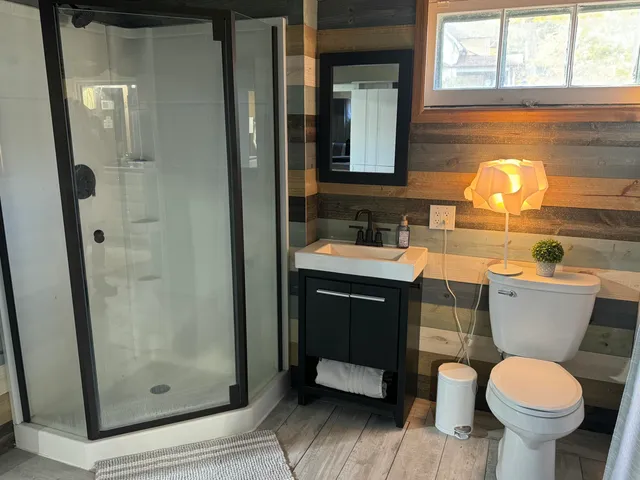 $569,900 | 203 West Geneva Street, Williams Bay, WI 53191