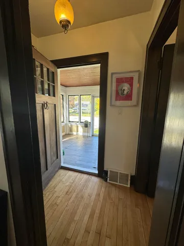 $569,900 | 203 West Geneva Street, Williams Bay, WI 53191